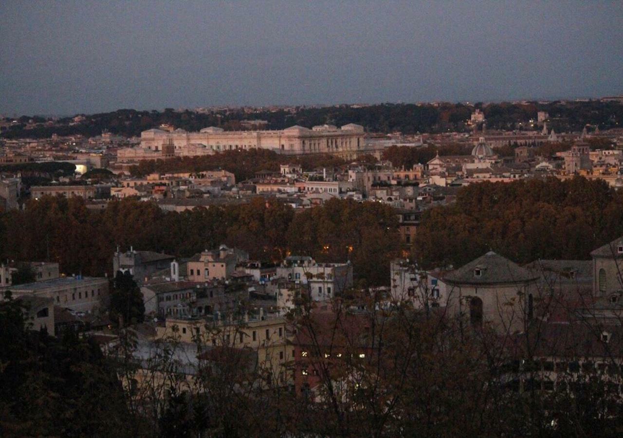 Vatican In The Moonlight Apartment Roma Exterior foto